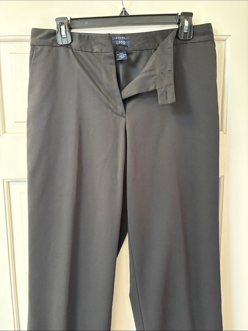 Izod Black Women's Dress Trousers - Straight Leg